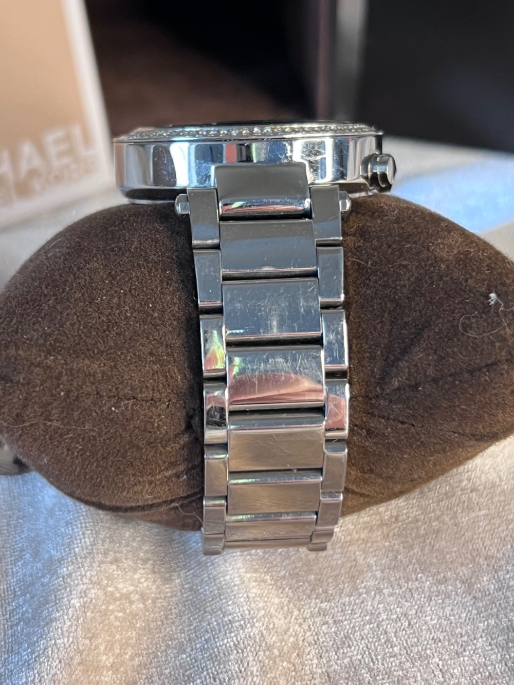 Michael Kors Parker Silver-Tone Watch - Picture 8 of 9